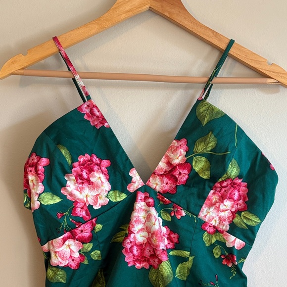 Green Floral Mini Dress - Picture 2 of 9
